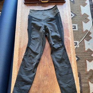 Lululemon seamless mesh HR train tight 25"